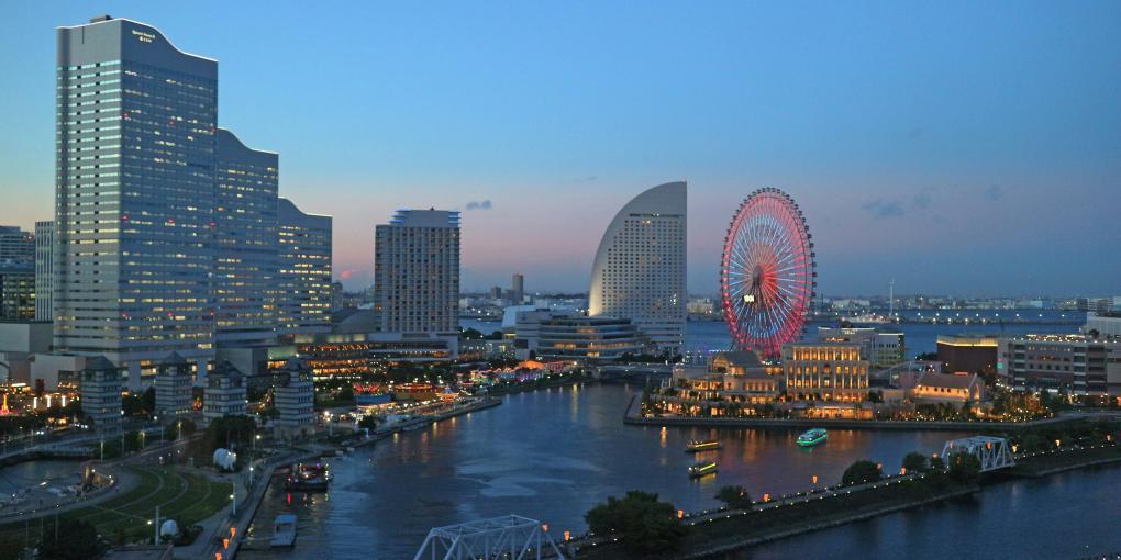 Yokohama Japan skyline