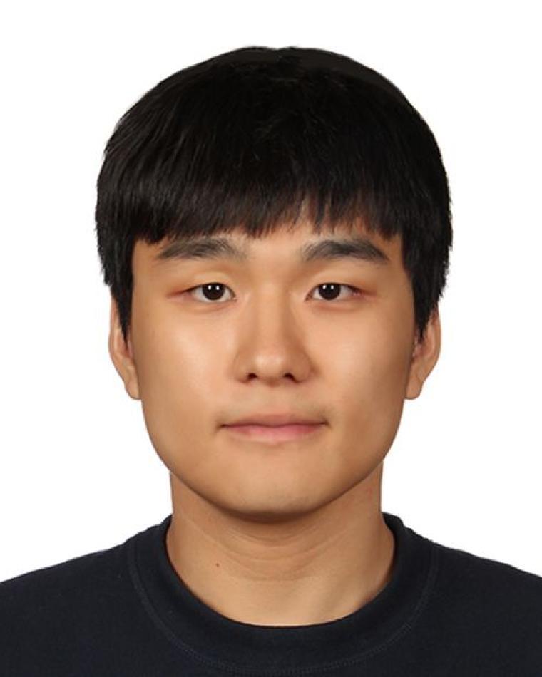 Jinwook Jung headshot
