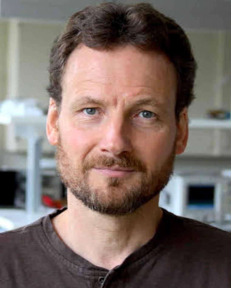 Gert Cauwenberghs