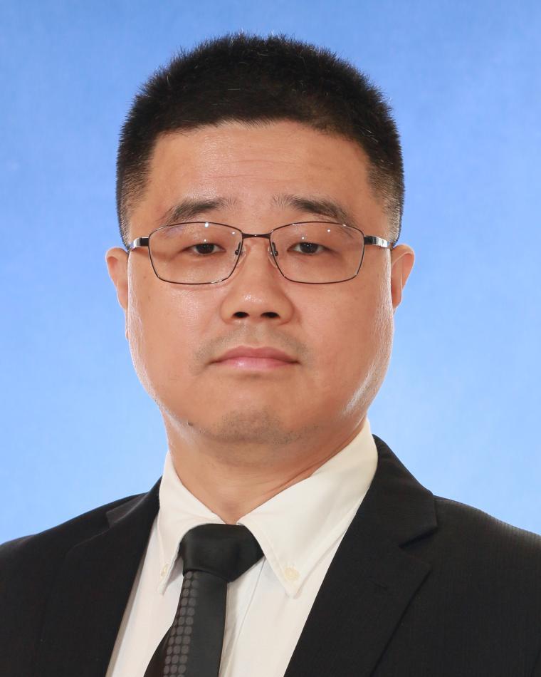 Weichen Liu