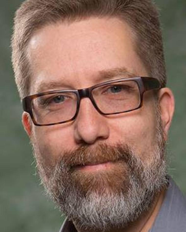 Patrick Madden headshot