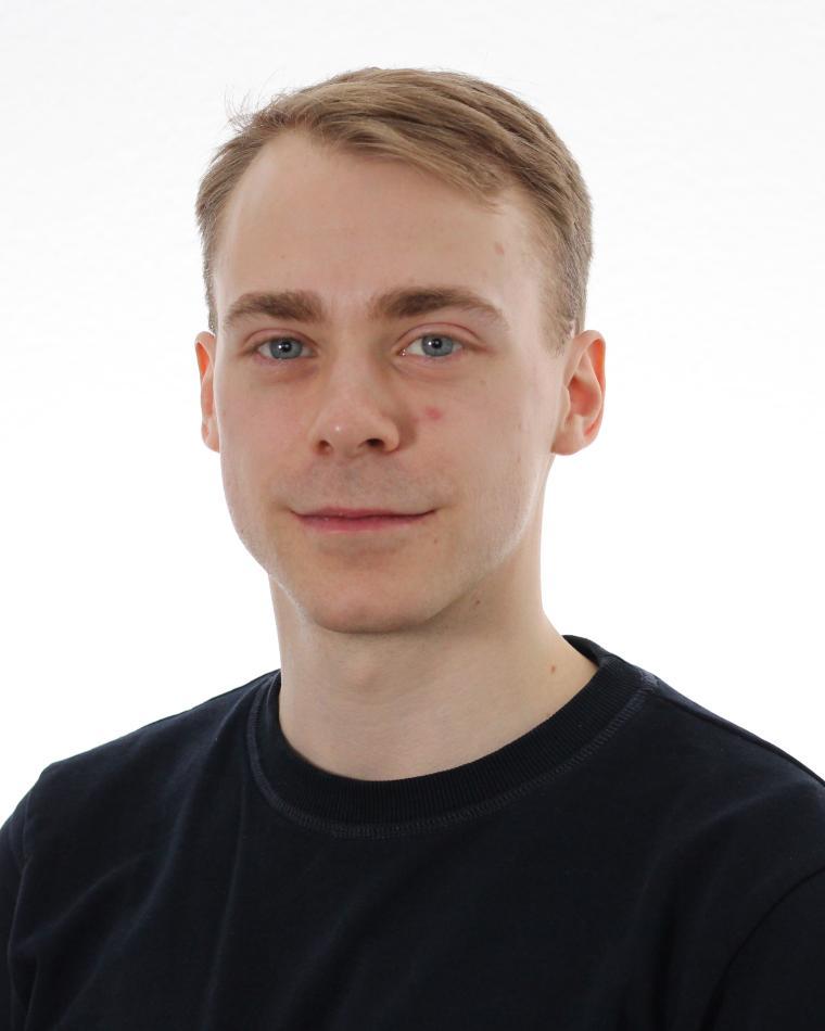 Tobias Schneider
