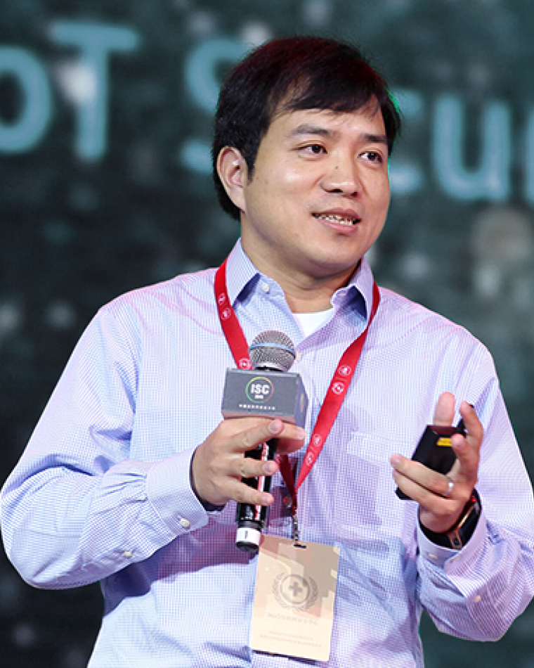 Yier Jin