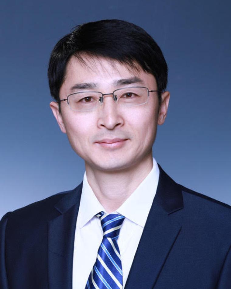 Yongqiang  Lyu